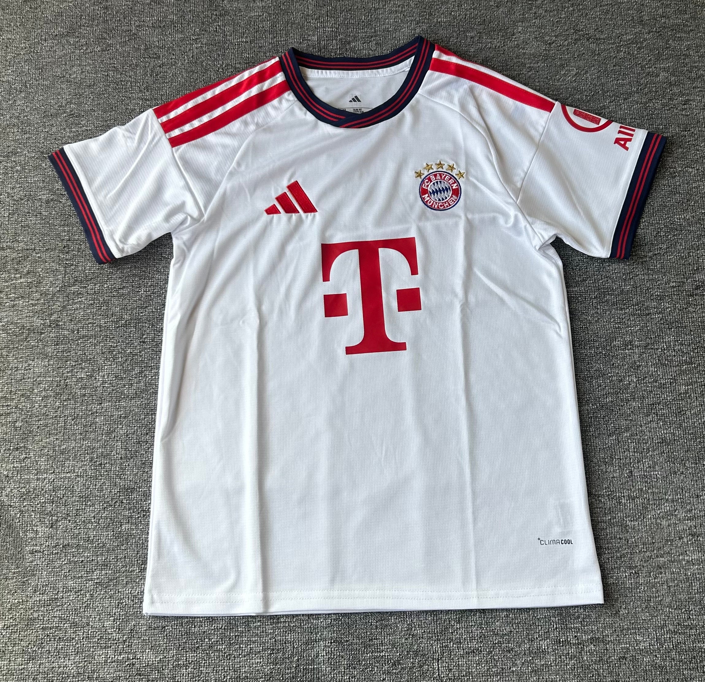 Bayern Munich 2026/27 Away jersey