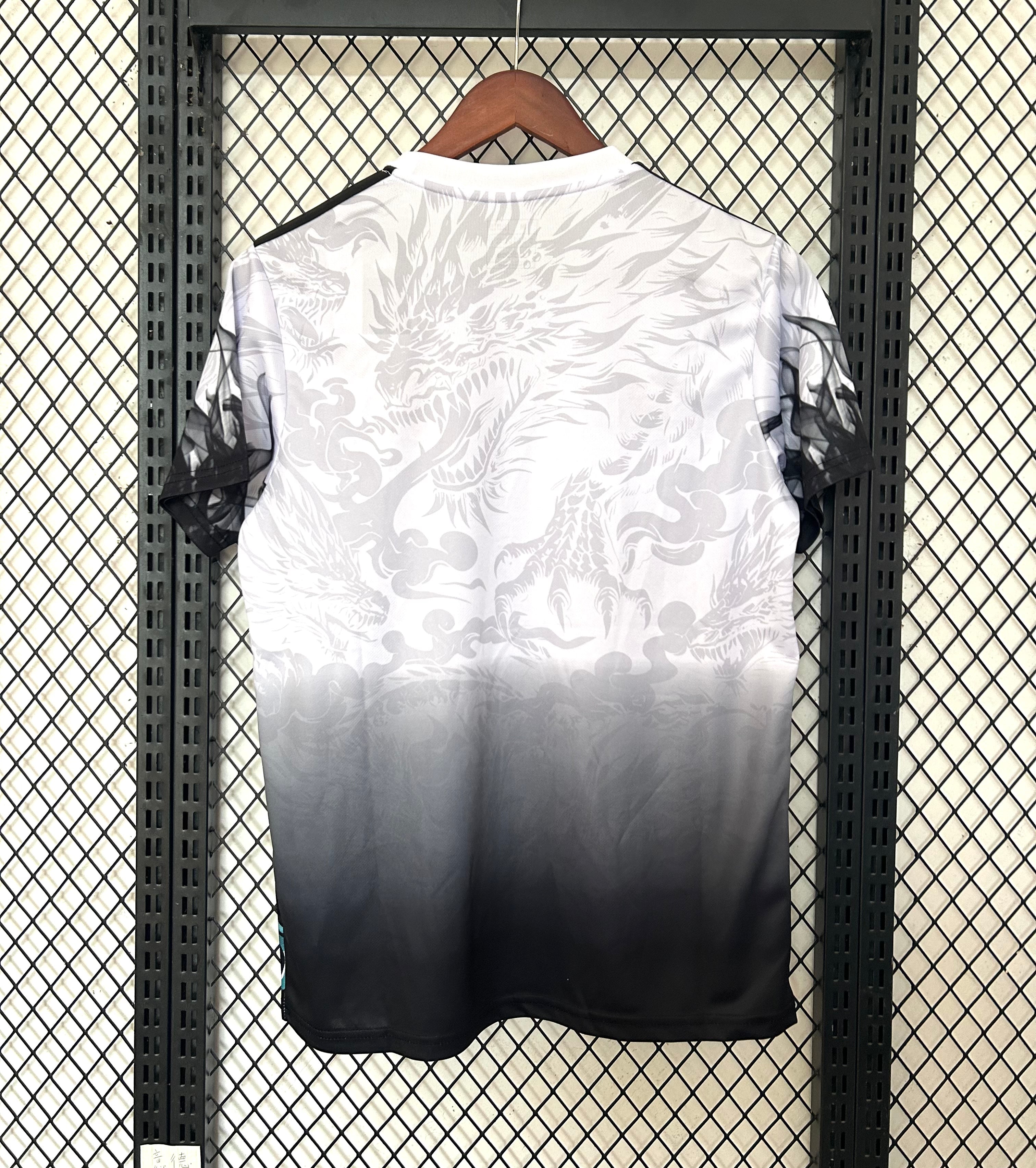 Maglia real madrid special 2024/2025 bianca