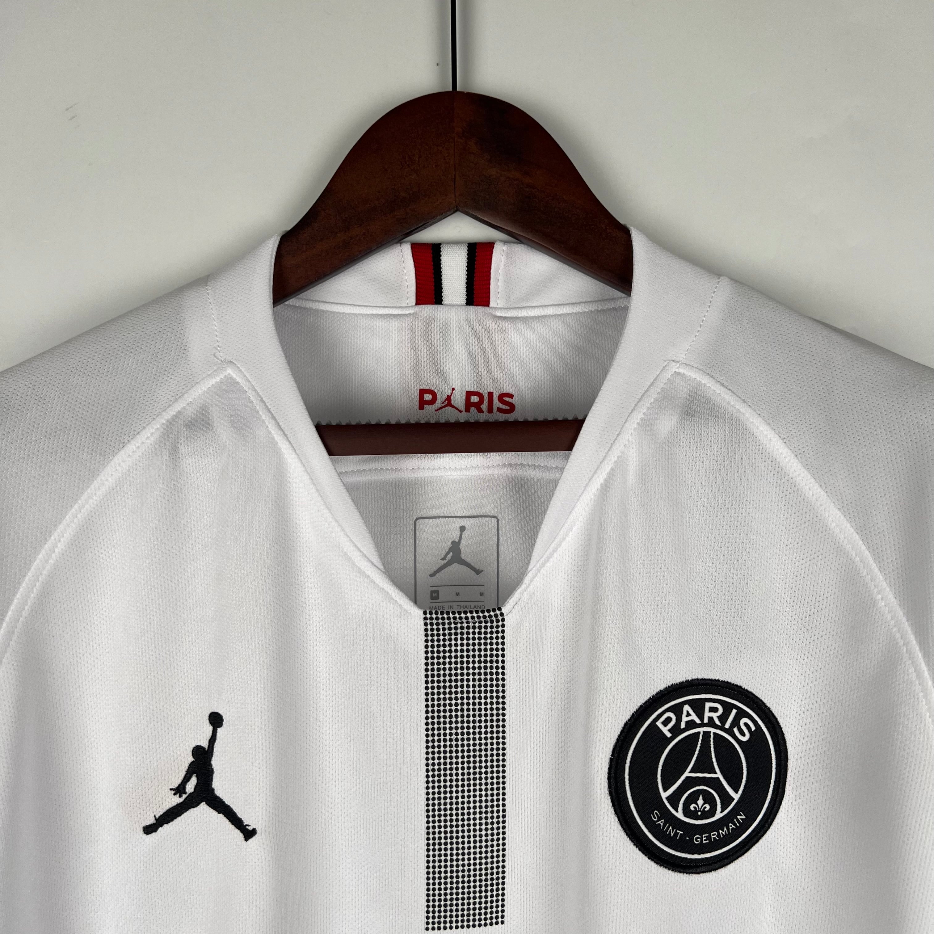 Paris Saint Germain x Jordan 2018/19 Retro White Jersey