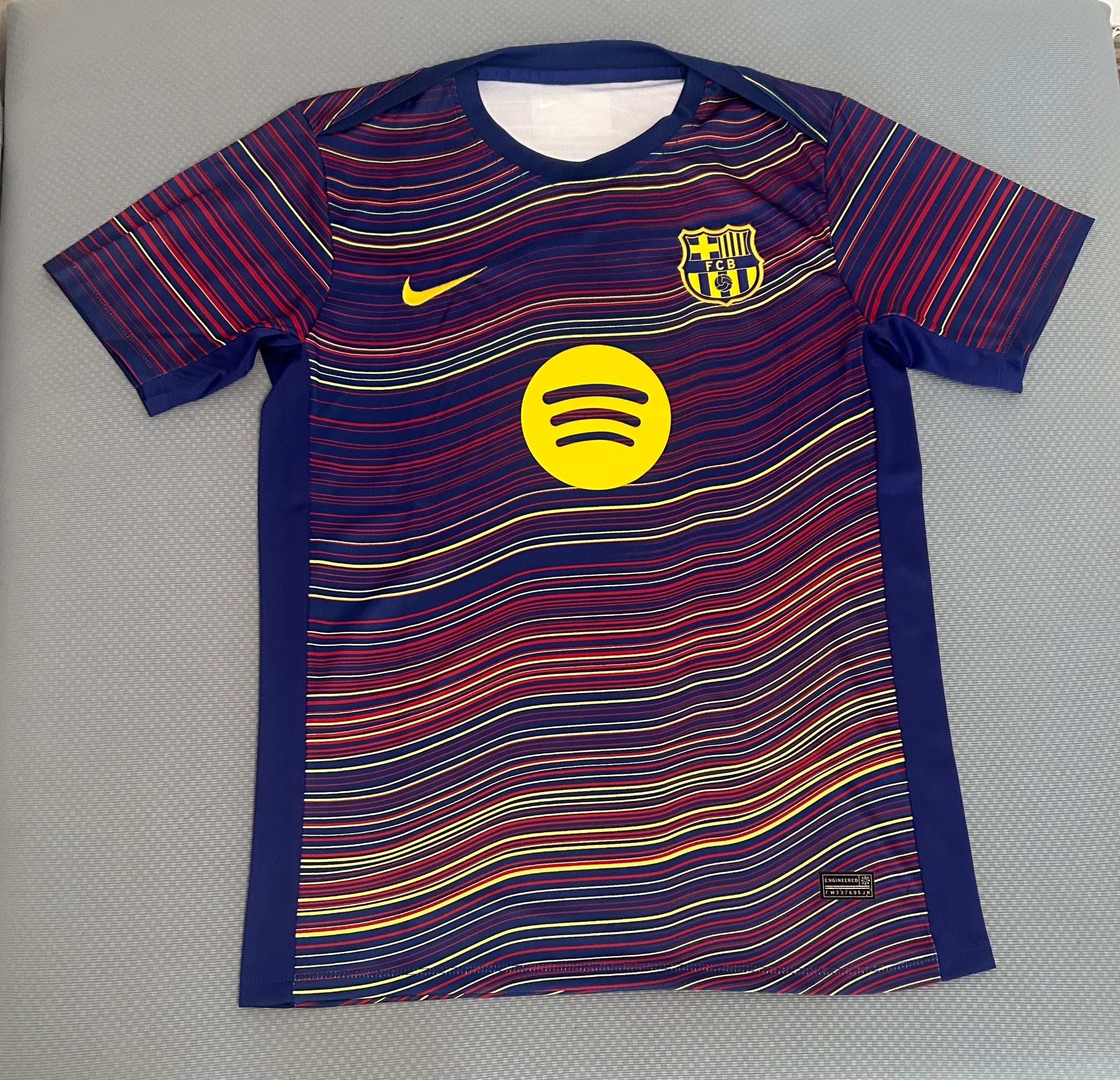 Barcelona 2025/26 training jersey