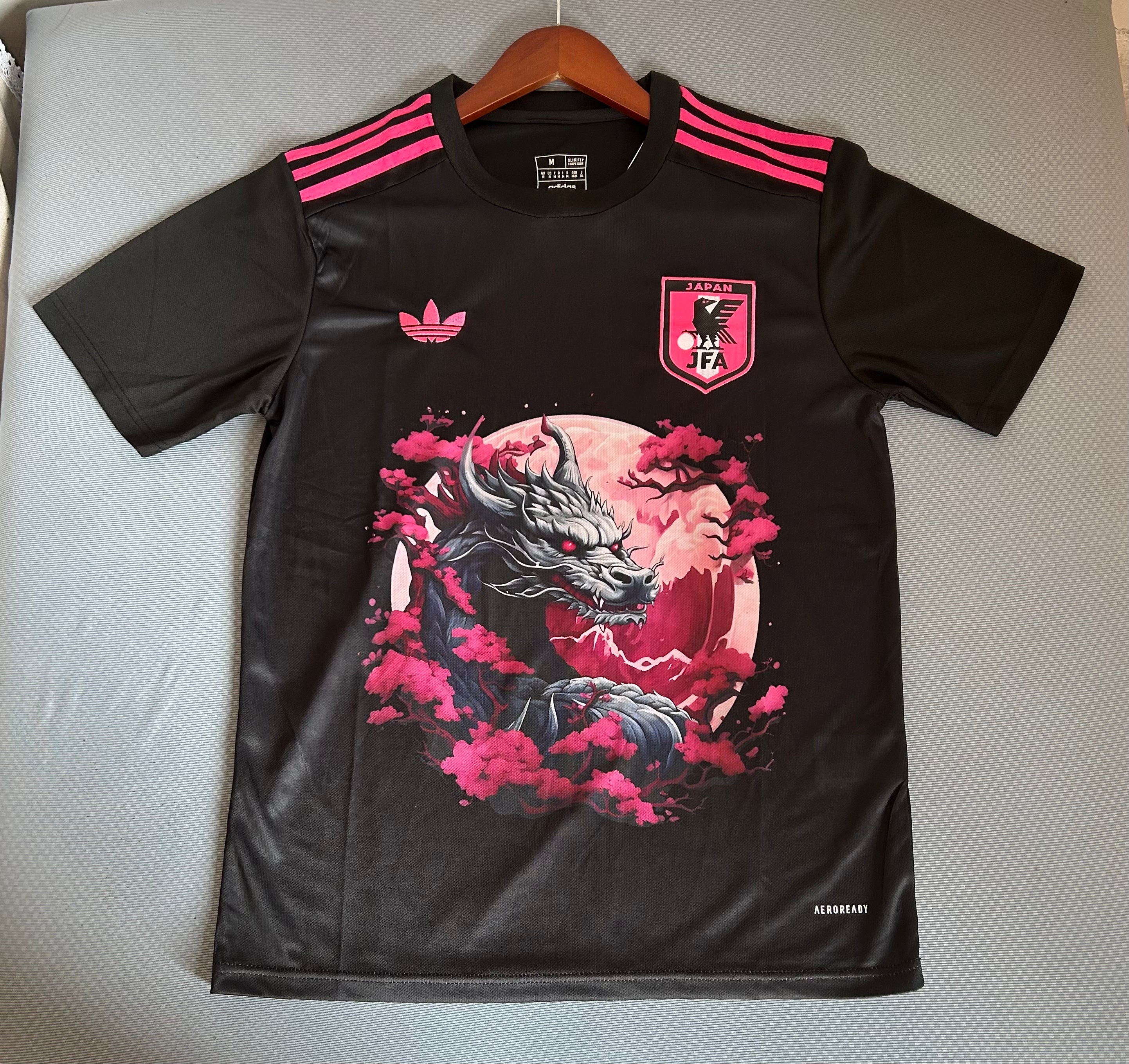 Maglia Giappone speciale nera con dragone 2025